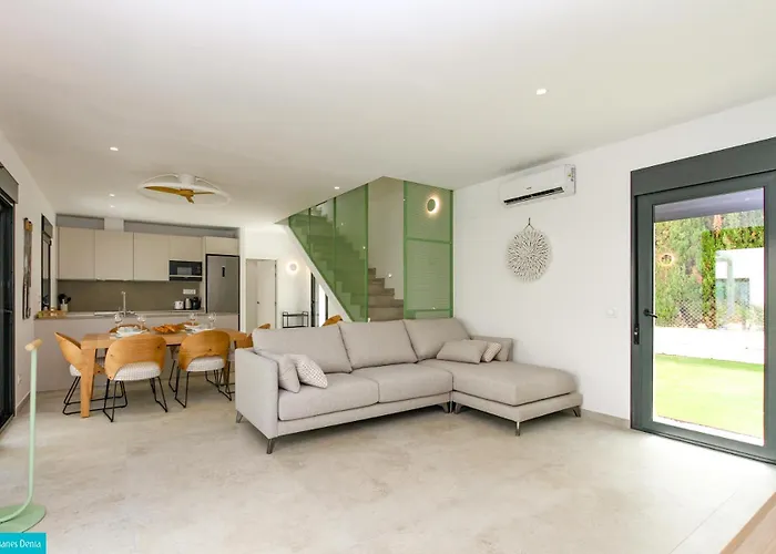 Casa 1 Olivo بيت للعطل *